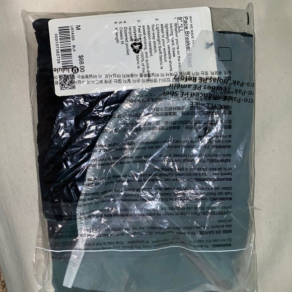 Brand new and unopened Lululemon Pace Breaker 9 inch shorts, size M (Medium) - Picture 1 of 3